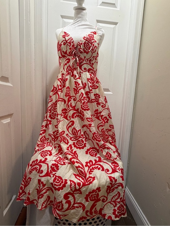 Aakaa Dresses & Skirts - Aakaa Red Floral Shirred Cream Maxi Dress